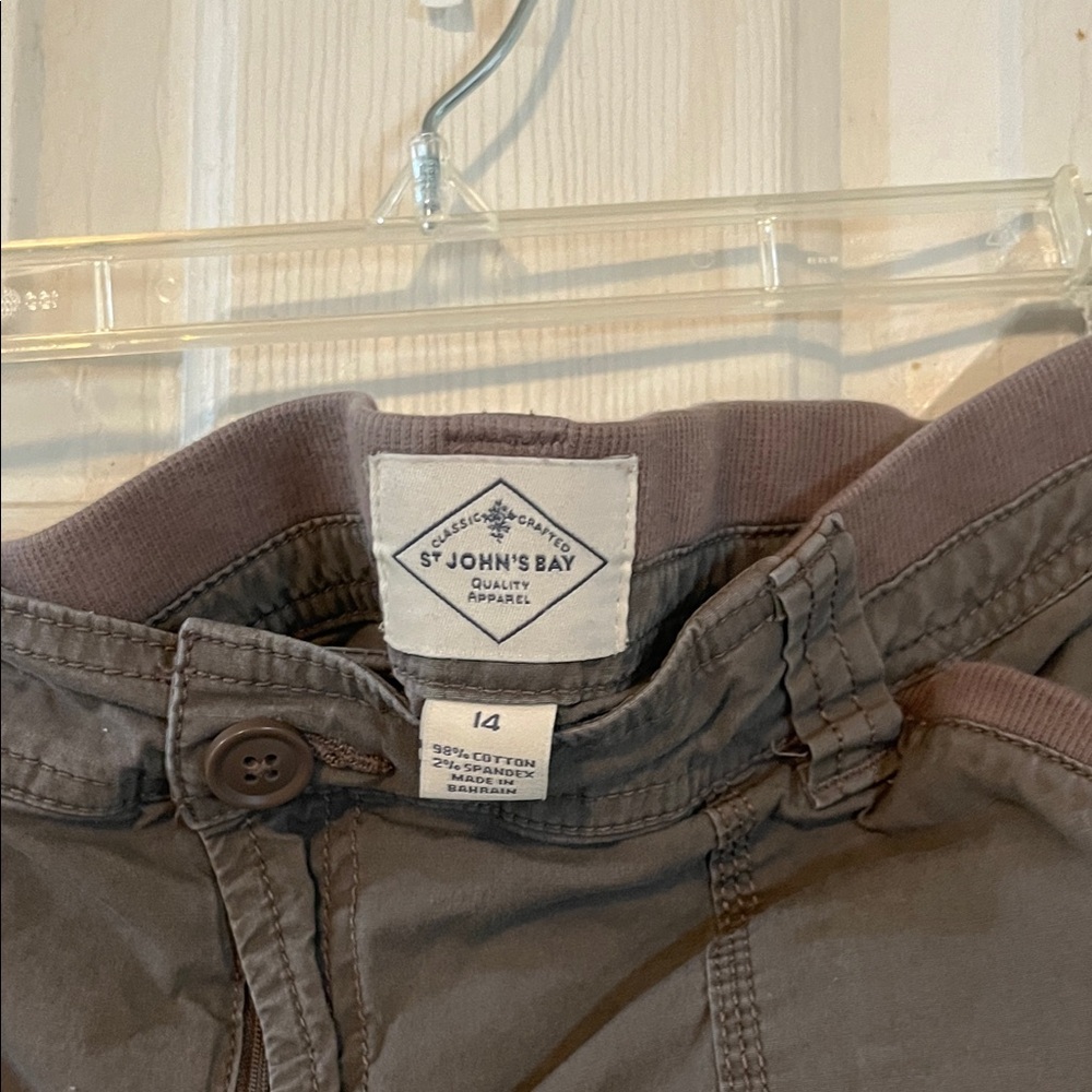 St. John's Bay Womens Cargo Pants in Gray